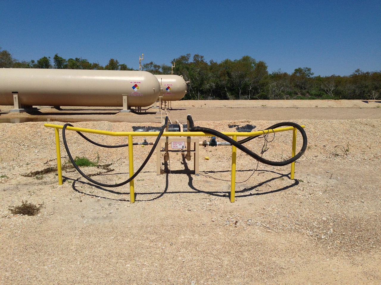 Bullet Tank Dallas, TX & Houston, TX Credence Gas Services, LLC